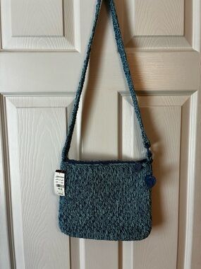 NWT Vintage Liz Claiborne Textured Teal Crochet Shoulder Bag with Heart Charm